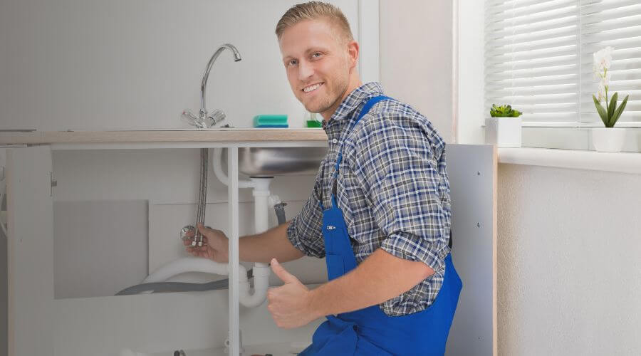 Burst Pipe Emergency Service in Ruso, ND